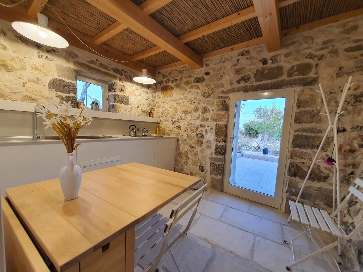 La Nicchia-Trullo Apartment Corigliano d'Otranto Exterior photo